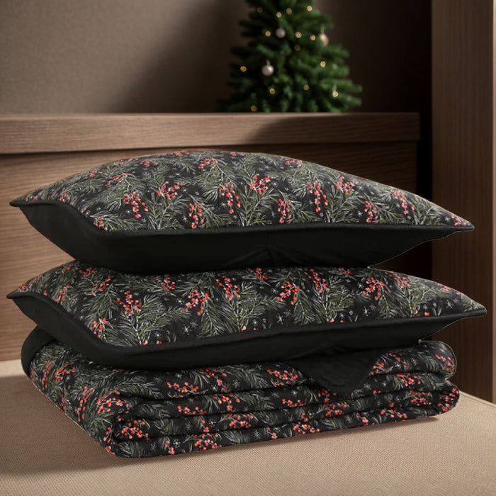 Marcielo Holly Berry Tree Pattern Quilt Set - Christmas Comforter Set (Holiday Bedding Quilted Bedspread Coverlet with 2 Pillow Shams for All Seasons)